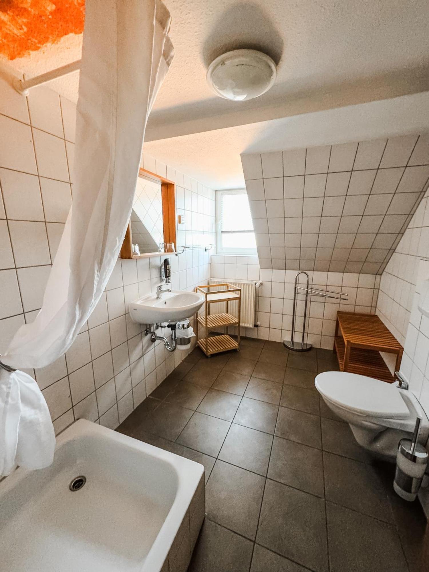 Landgasthof Am Baeumchen Weißenfels Екстериор снимка